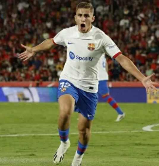 巴萨官宣：费尔明与德容获医疗许可，将随队出征贝蒂斯