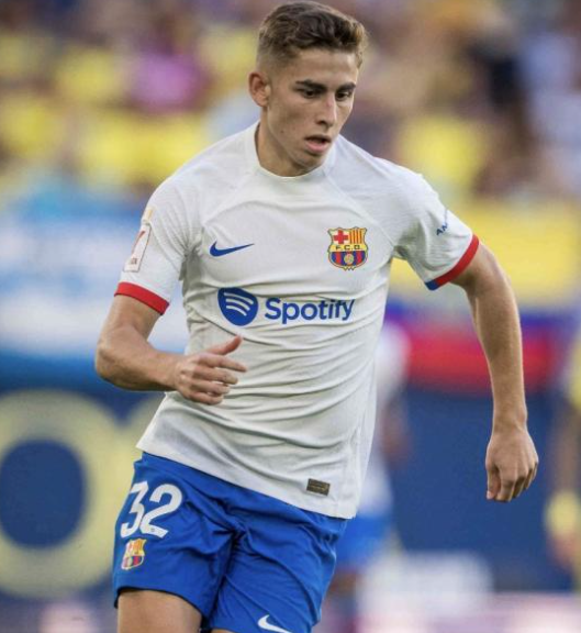 巴萨官宣：费尔明与德容获医疗许可，将随队出征贝蒂斯